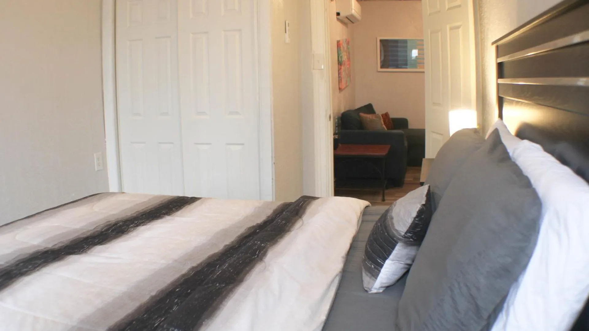 2Br - Parking - 5 Min To North Shore! Pittsburgh 0*,  USA